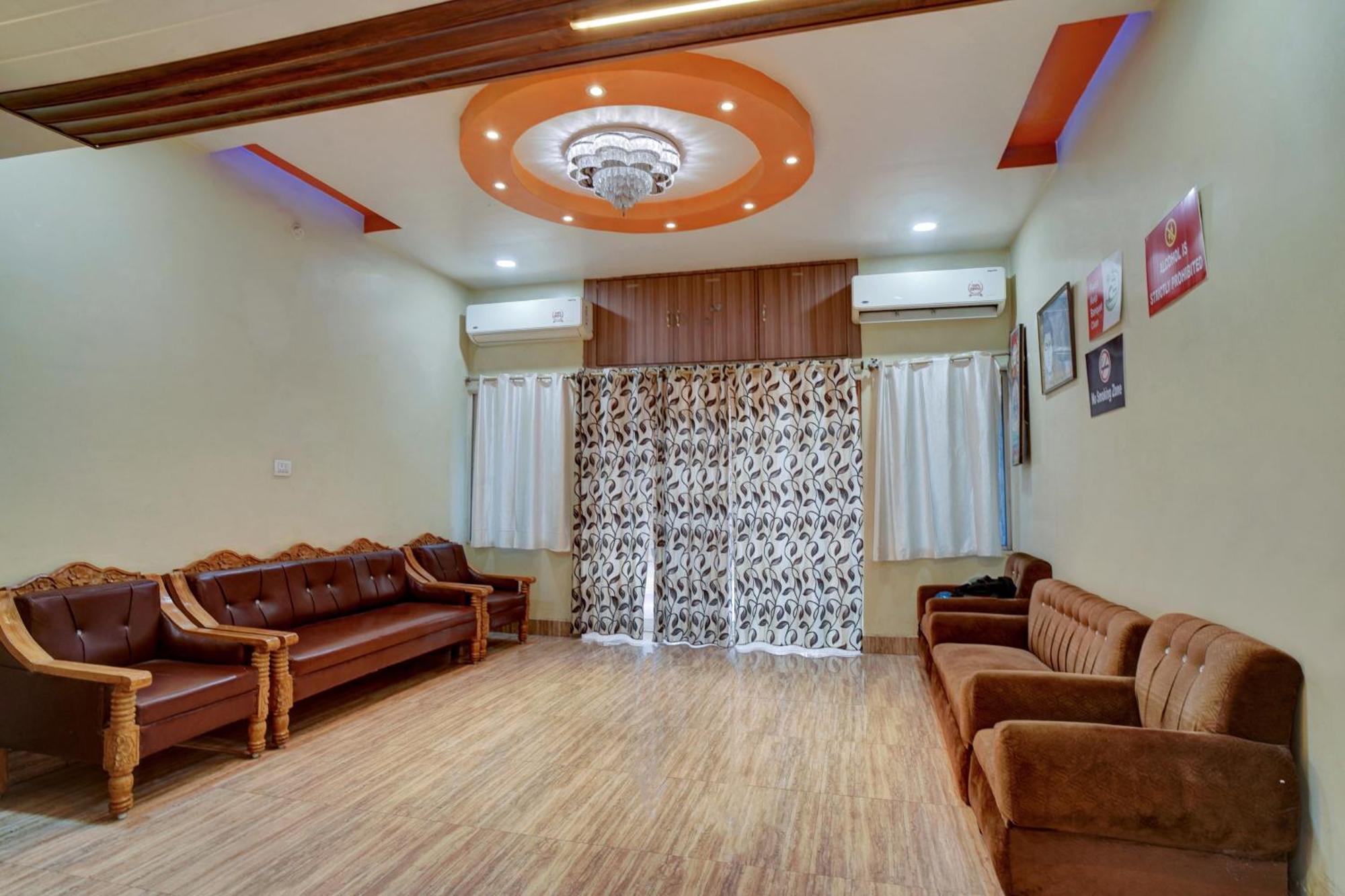 Super Hotel O Om Shriyam Banquet And Heritage Patna  Zewnętrze zdjęcie