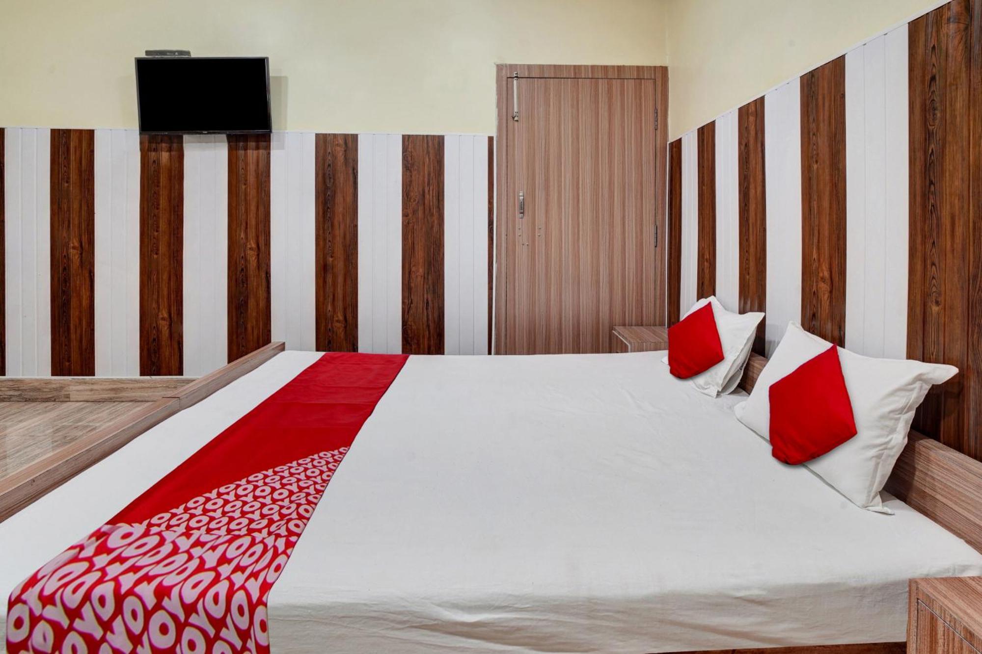Super Hotel O Om Shriyam Banquet And Heritage Patna  Zewnętrze zdjęcie